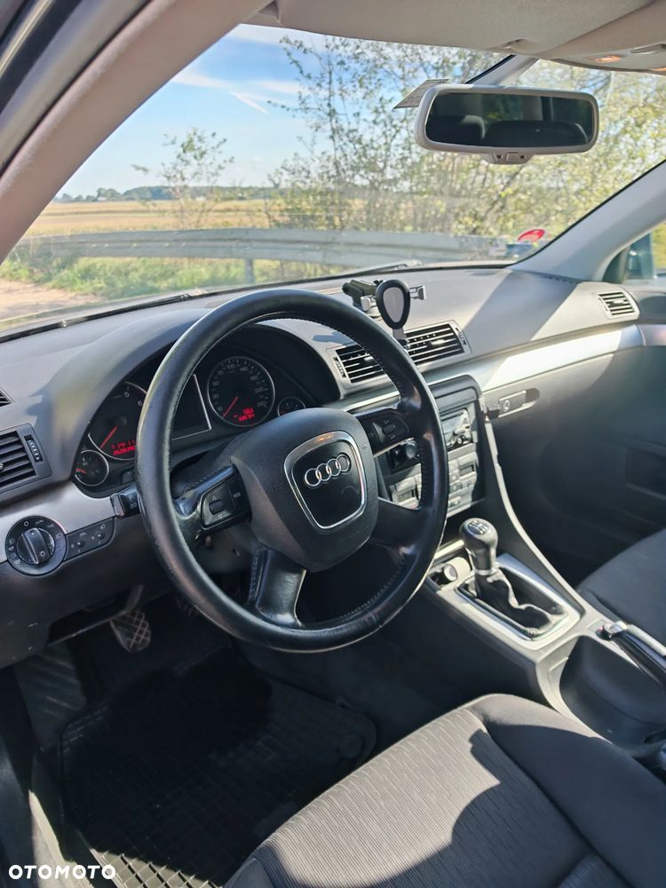 Audi A4 Avant - 3