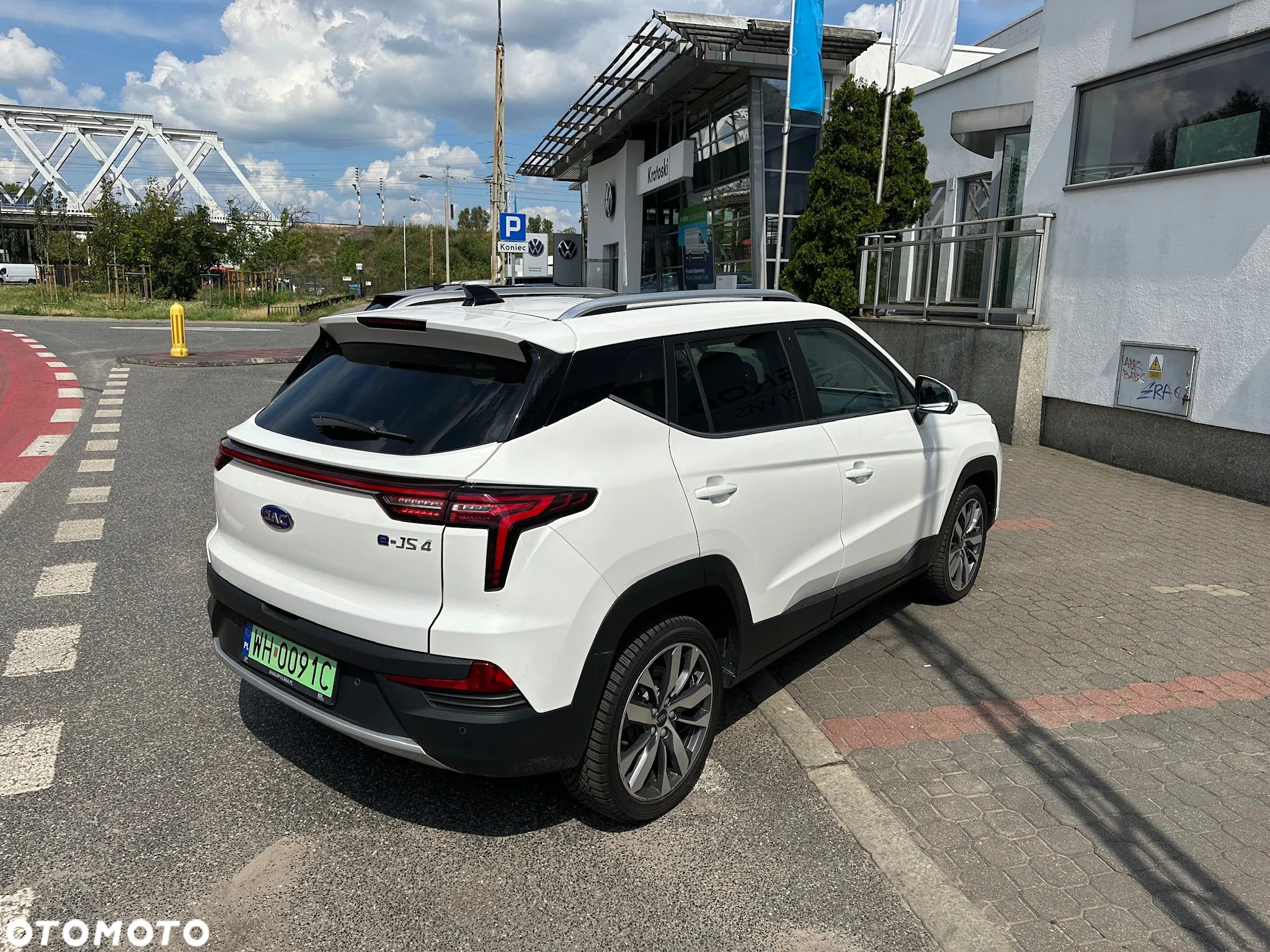 JAC e-JS4 - 5