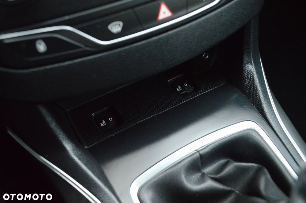 Peugeot 308 155 THP Allure - 25