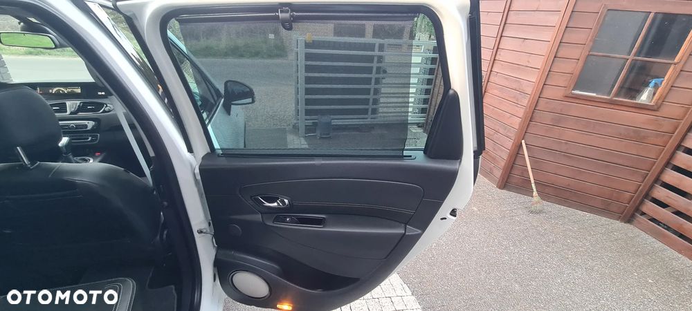 Renault Scenic dCi 110 FAP EDC Bose Edition - 21