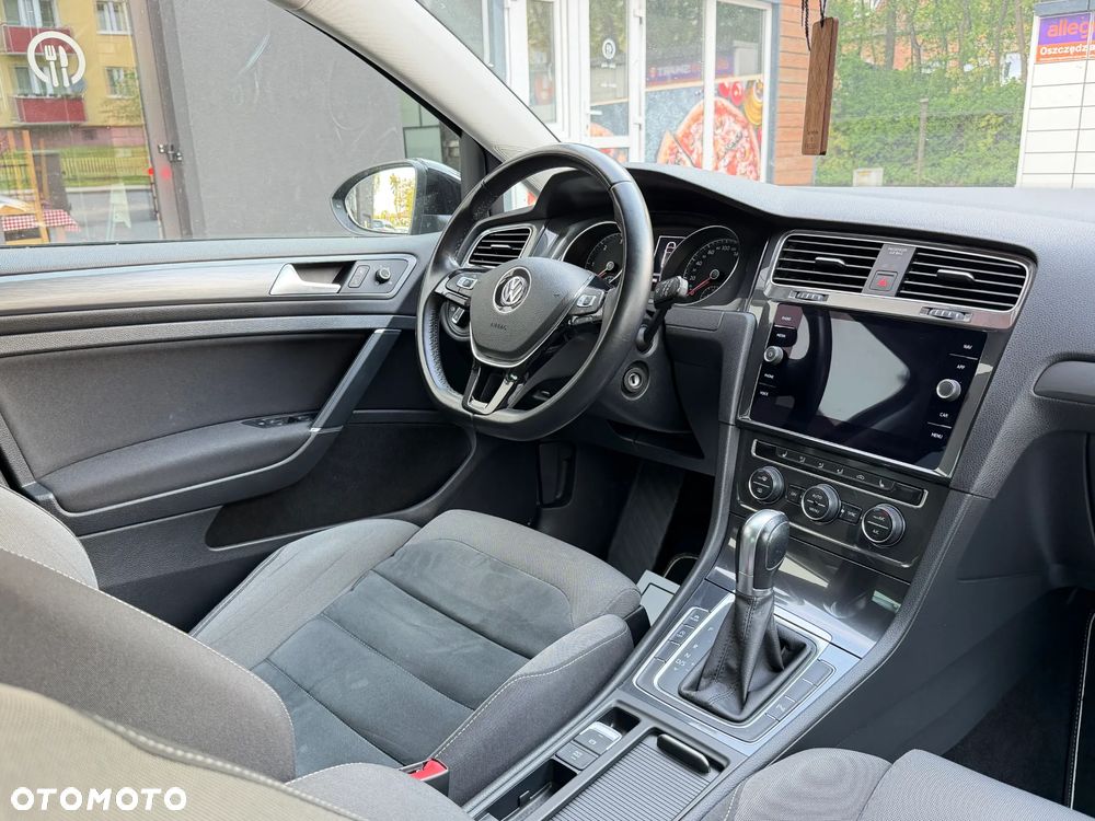 Volkswagen Golf 1.6 TDI (BlueMotion Technology) DSG Comfortline - 26
