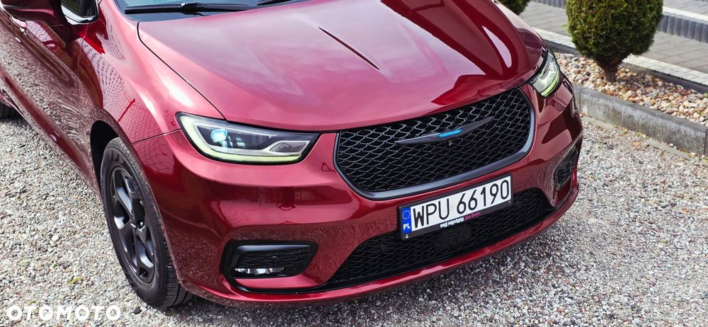 Chrysler Pacifica - 6