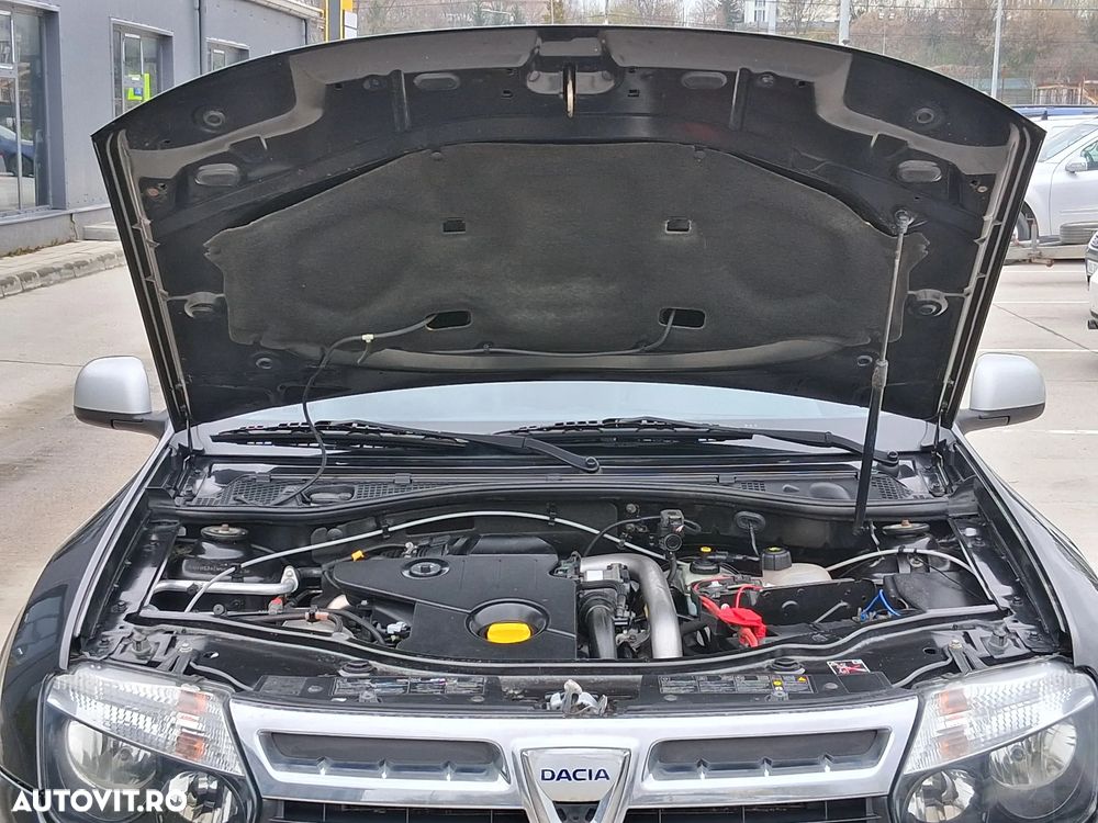 Dacia Duster dCi 110 FAP 4x4 Prestige - 8