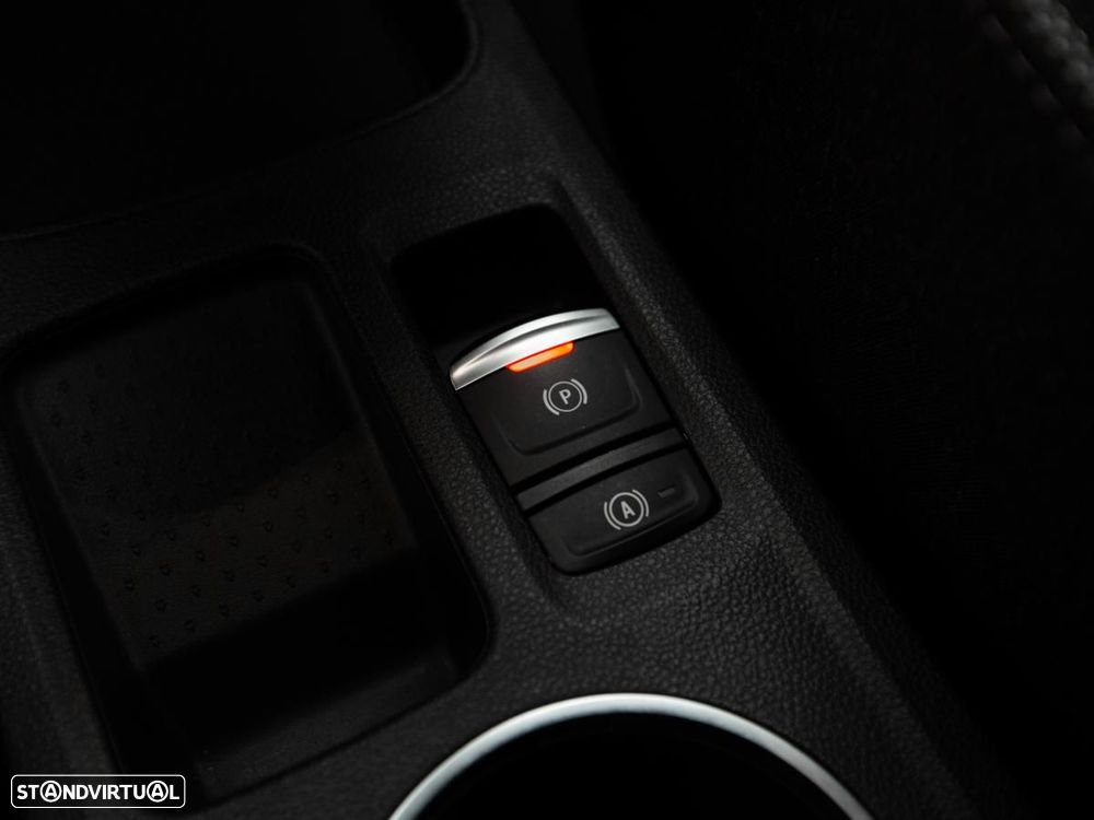 Renault Captur 1.3 TCe Techno EDC - 20