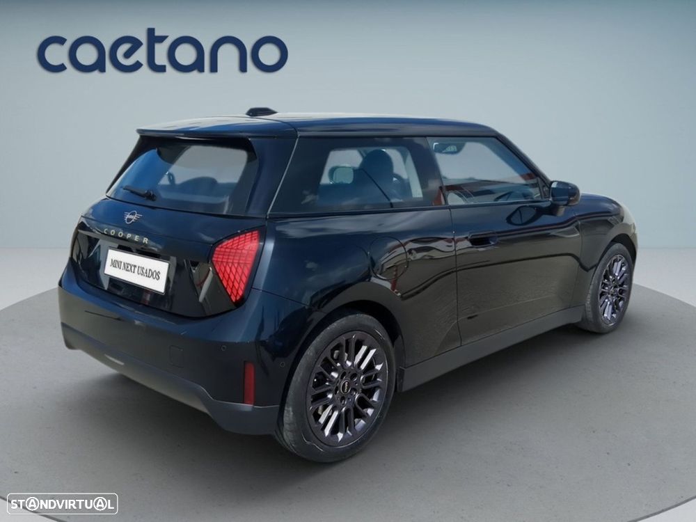 MINI 3 Portas Cooper E Essential - 7