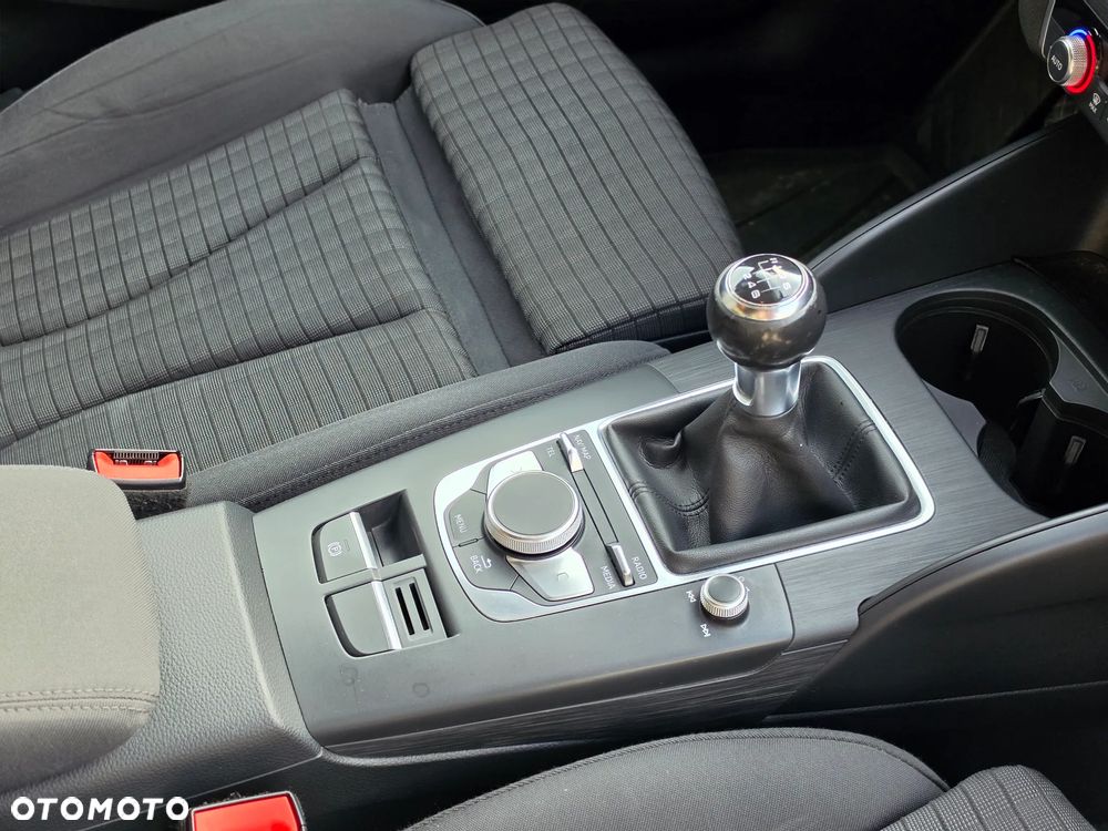 Audi A3 Sportback 1.5 TFSI Sport - 16