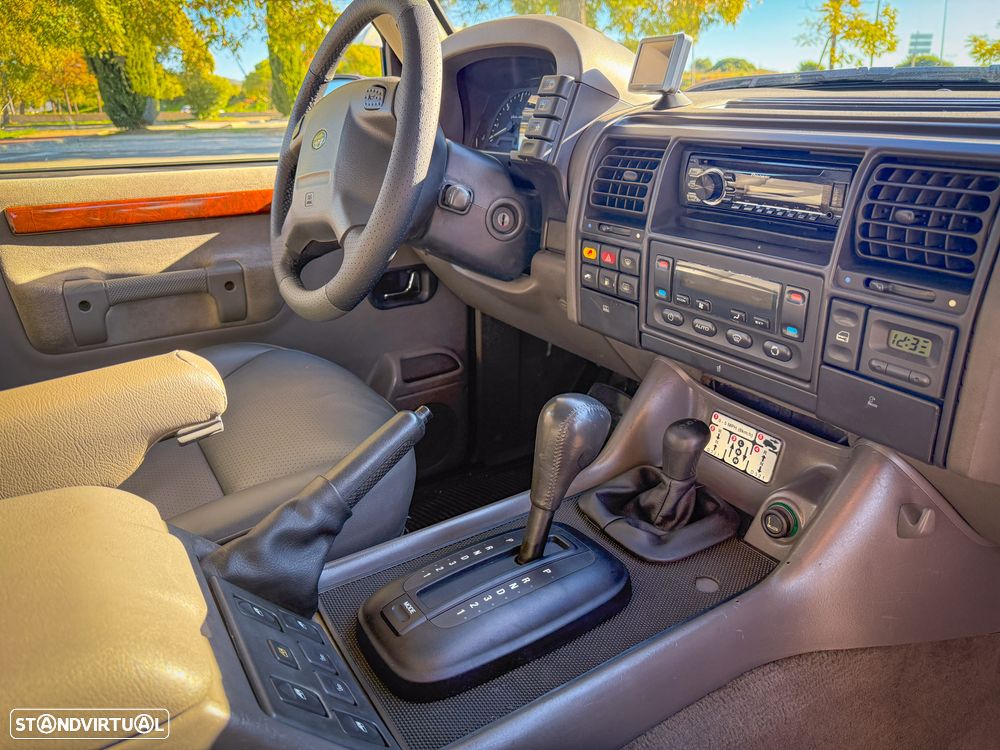 Land Rover Discovery - 20