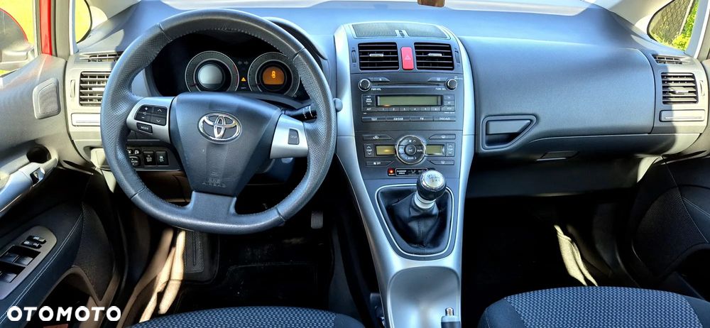 Toyota Auris 1.33 VVT-i Premium - 20