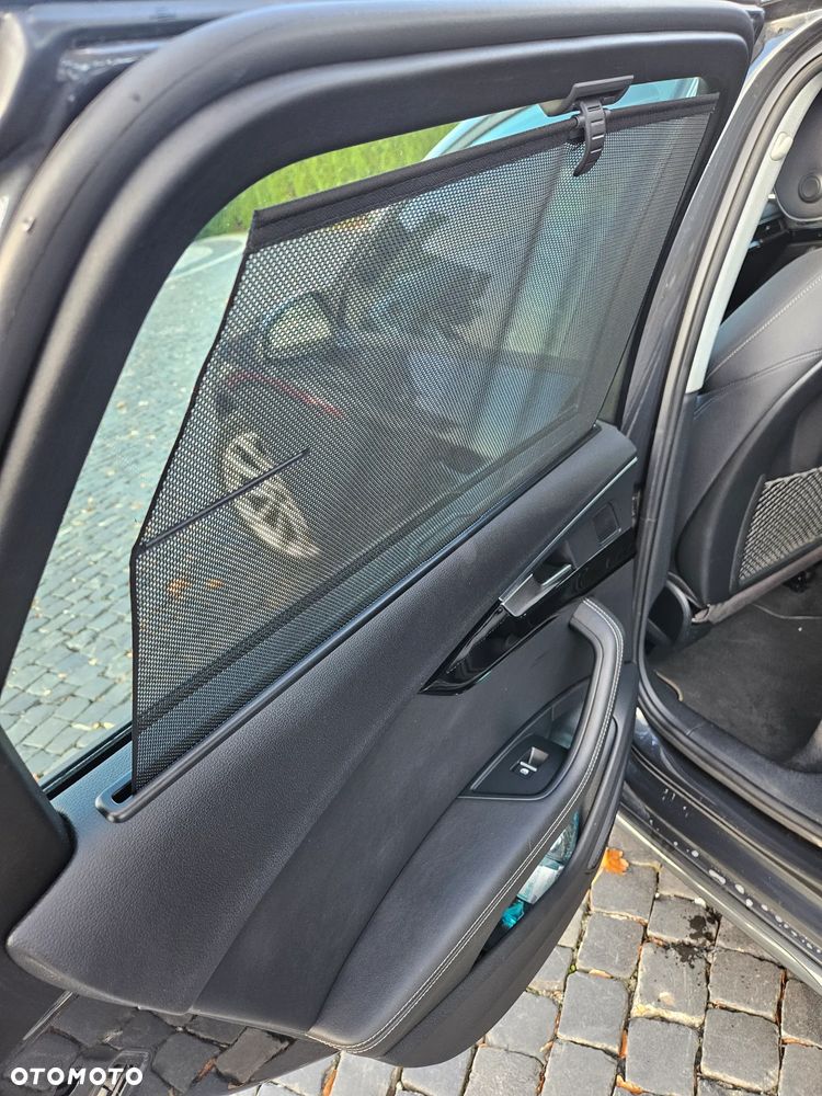 Audi A4 Avant - 16