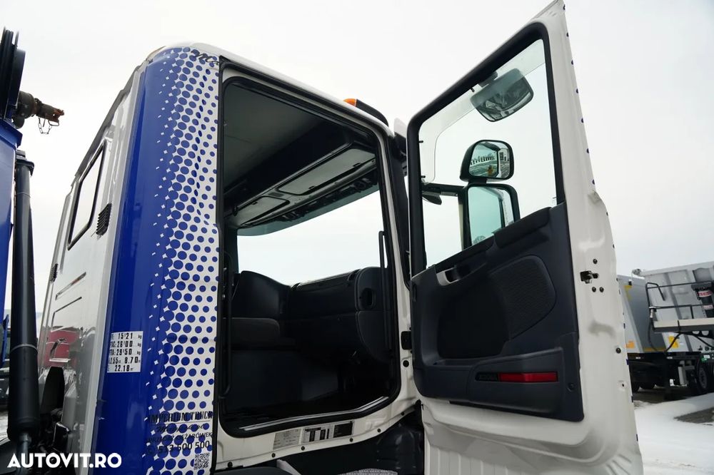 Scania G 370 / 6x4 / BASCULĂ SPATE + HIAB 144E S-3 HDS / RADIOCOMANDĂ / ROTATOARE / FURCĂ PENTRU PALEȚI / EURO 6 / - 35