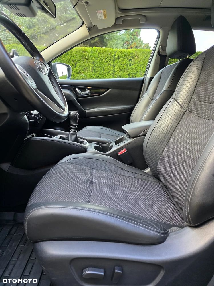 Nissan Qashqai - 22