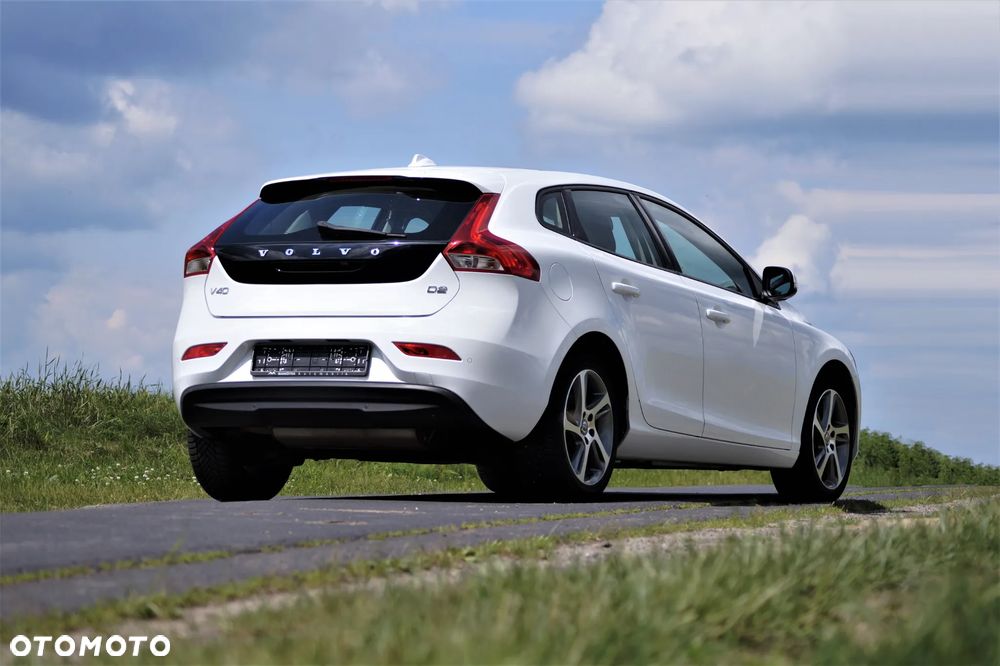 Volvo V40 - 9