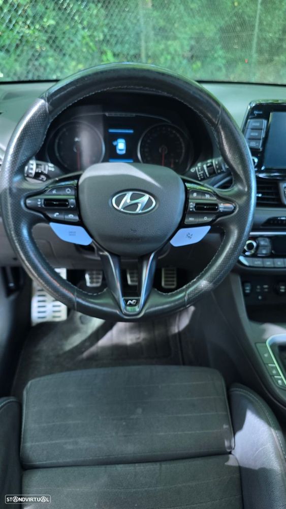 Hyundai i30 N 2.0 T-GDi Pack Performance - 25