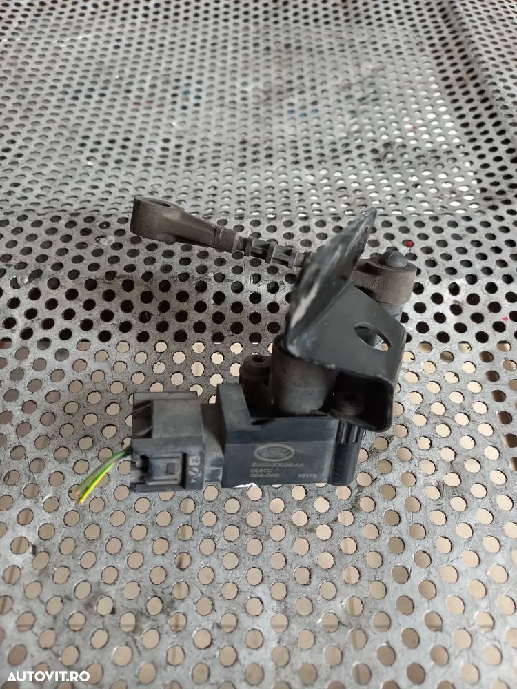 Senzor Nivel Cantar Xenon Punte Spate Land Rover Range Rover Evoque Discovery Sport An 2012-2013-2014-2015-2016-2017-2018-2019 Cod BJ32-3D026-AA 4x4 Dezmembrez Range Rover Evoque Facelift An 2015-2016-2017-2018-2019 2.0 D Automat 4x4 Volan Stanga - Dezmembrari Arad - 4