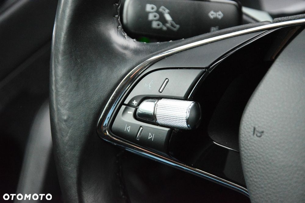 Skoda Octavia 1.5 TSI ACT Style - 20