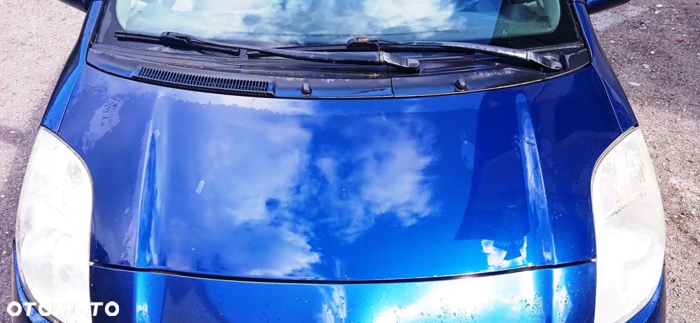 Maska Toyota Yaris II lak. 8P4 - 1