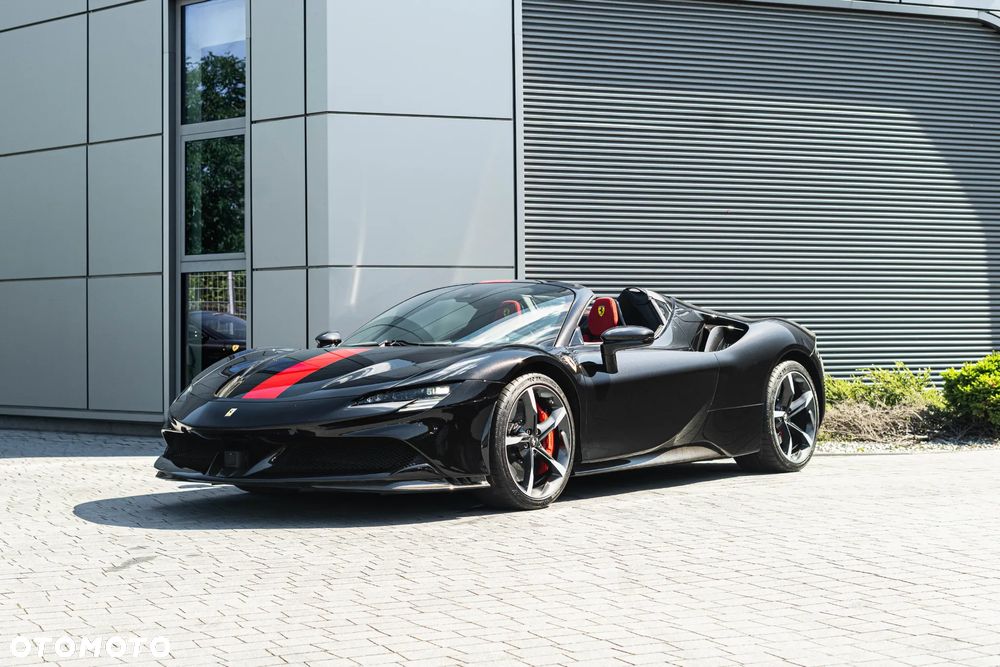 Ferrari SF90 Spider - 8