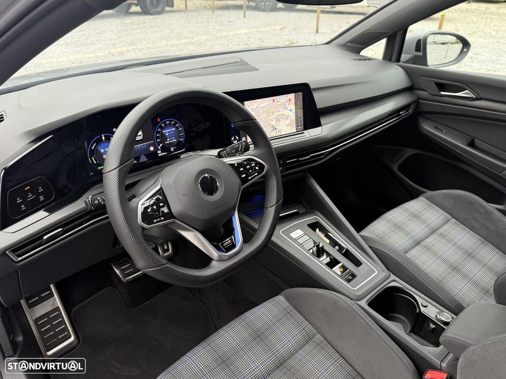 VW Golf 1.4 TSI GTE+ DSG - 22