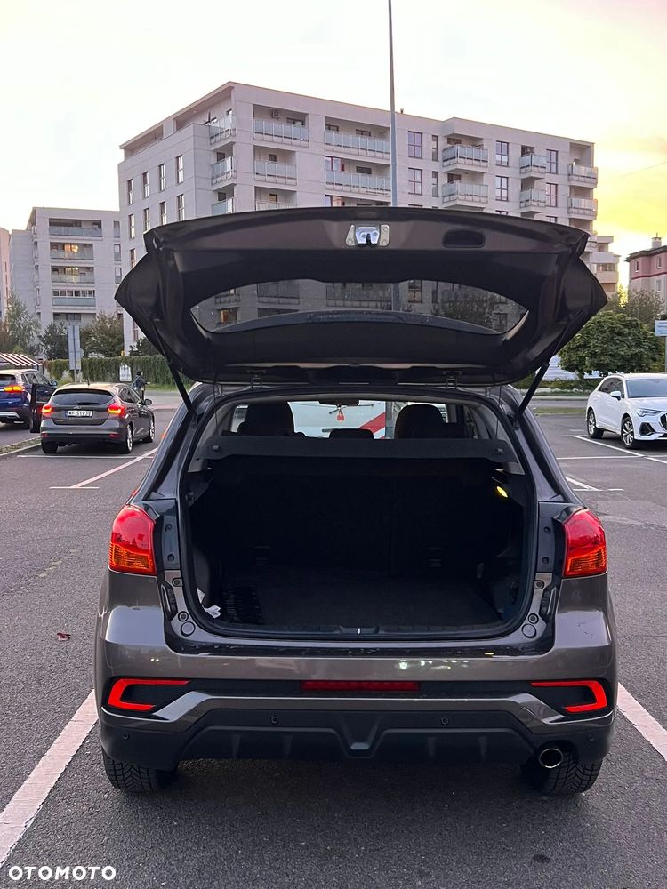 Mitsubishi ASX 1.6 Inform - 10