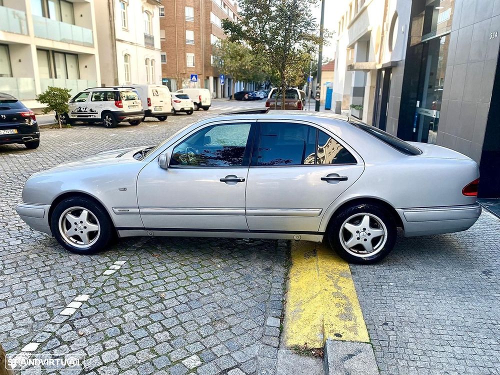 Mercedes-Benz E 220 CDI Elegance - 11