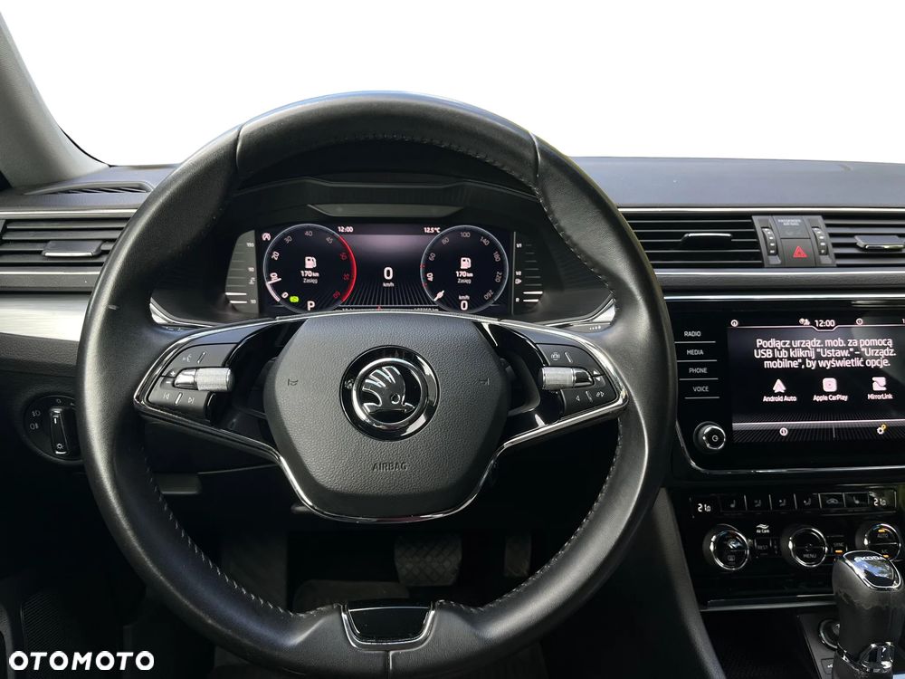 Skoda Superb 2.0 TDI SCR Ambition DSG - 14