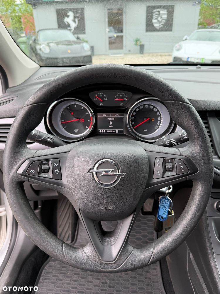 Opel Astra 1.4 Essentia - 16