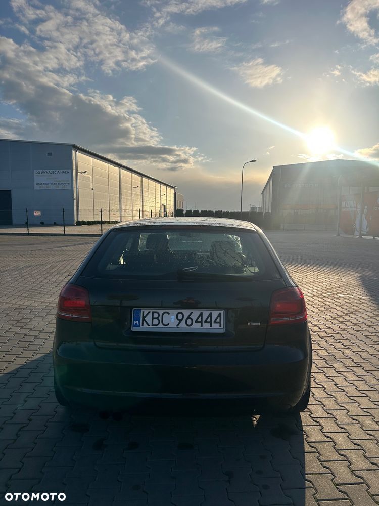 Audi A3 3-drzwiowe 2.0 TDI Ambiente - 7