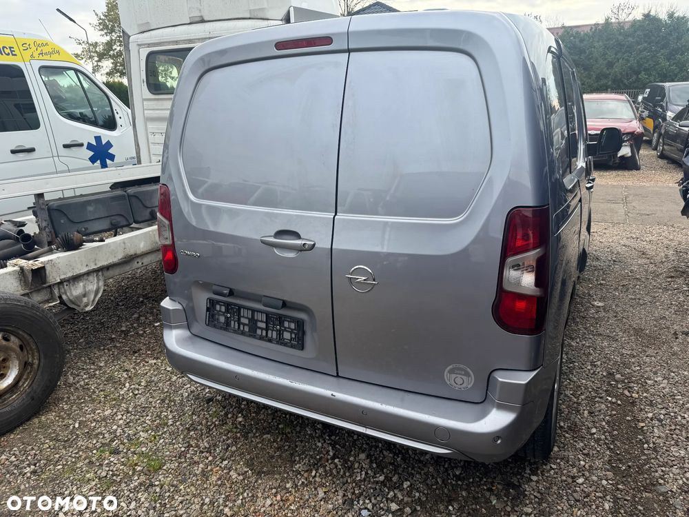 Opel Combo E 1,6CDTI 18-23drzwi tył prawe i lewe - 4