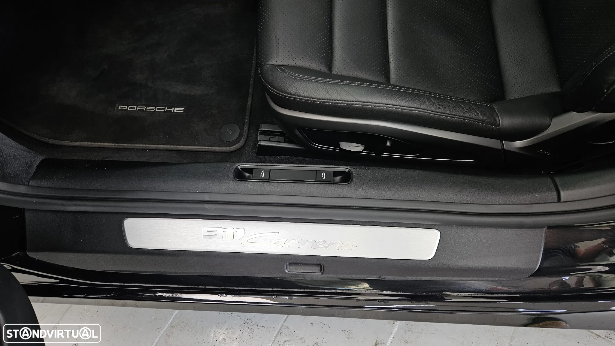 Porsche 911 (992) Carrera PDK - 21
