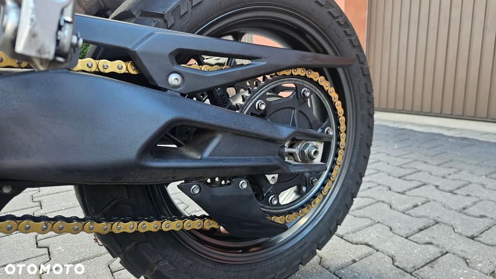 Triumph Tiger - 13