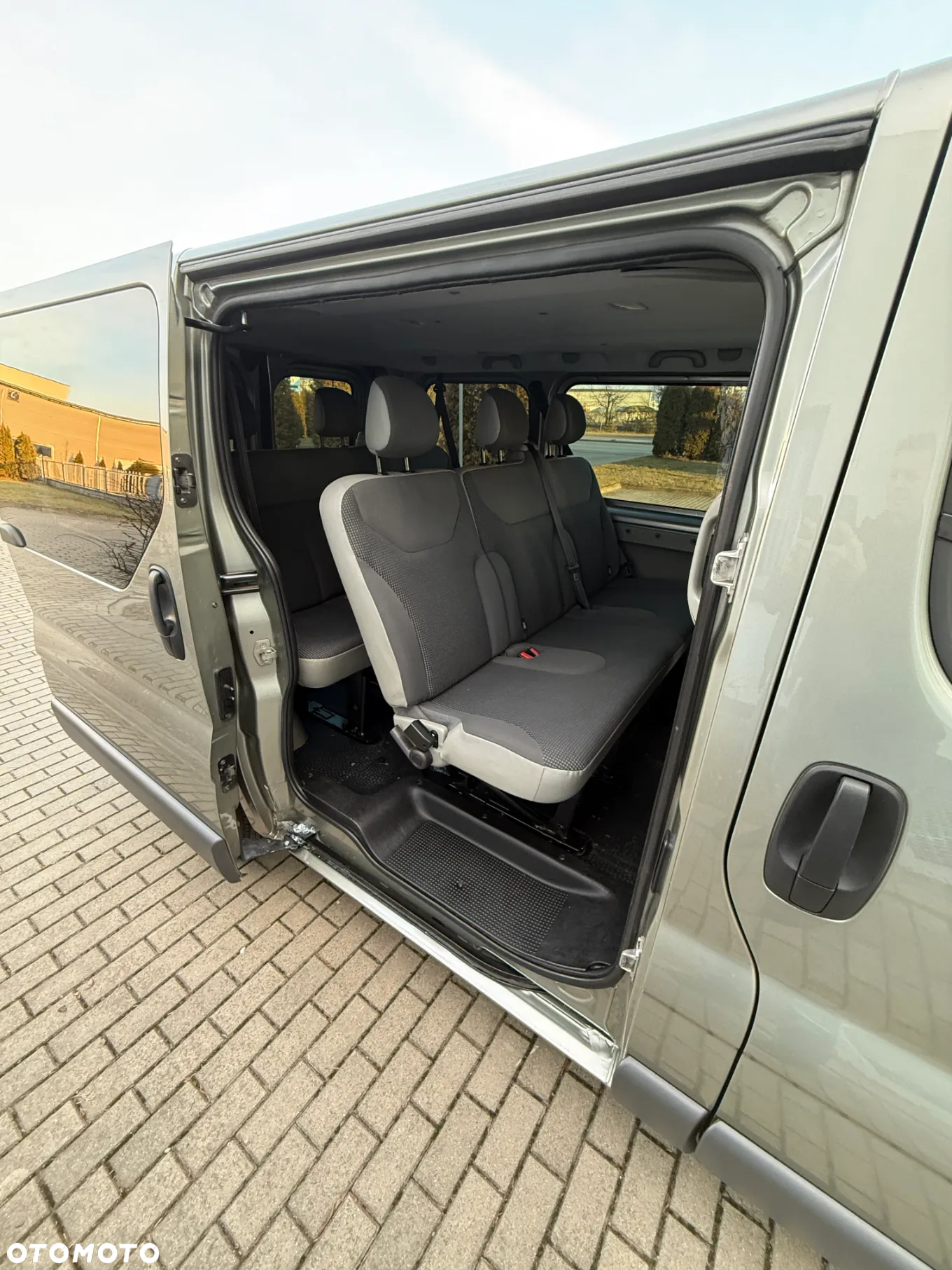 Opel Vivaro - 30