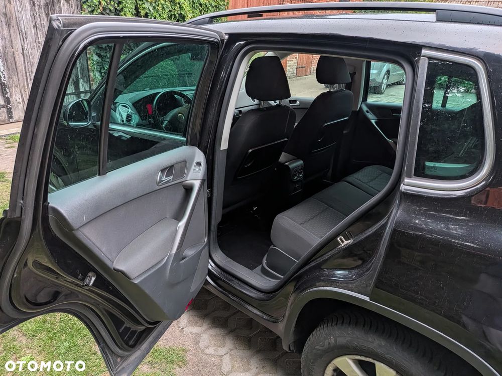 Volkswagen Tiguan - 5