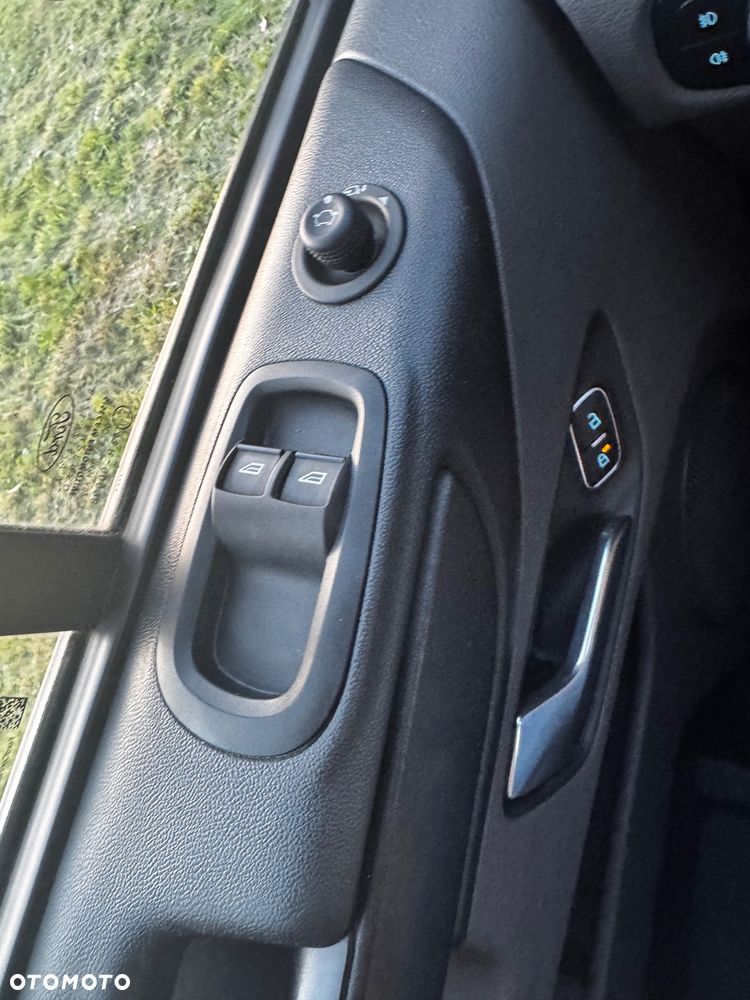 Ford Transit Custom - 10