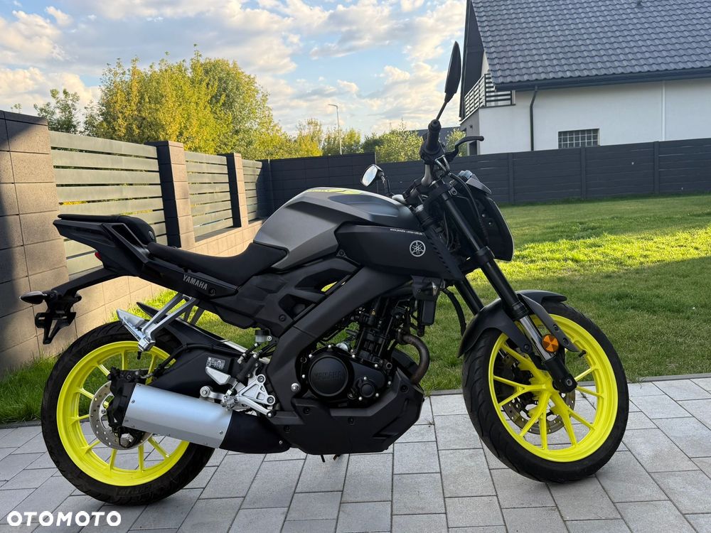 Yamaha MT - 2