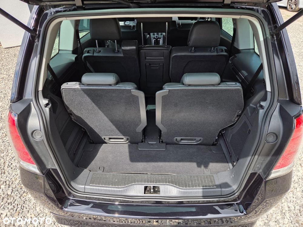 Opel Zafira OPC - 16