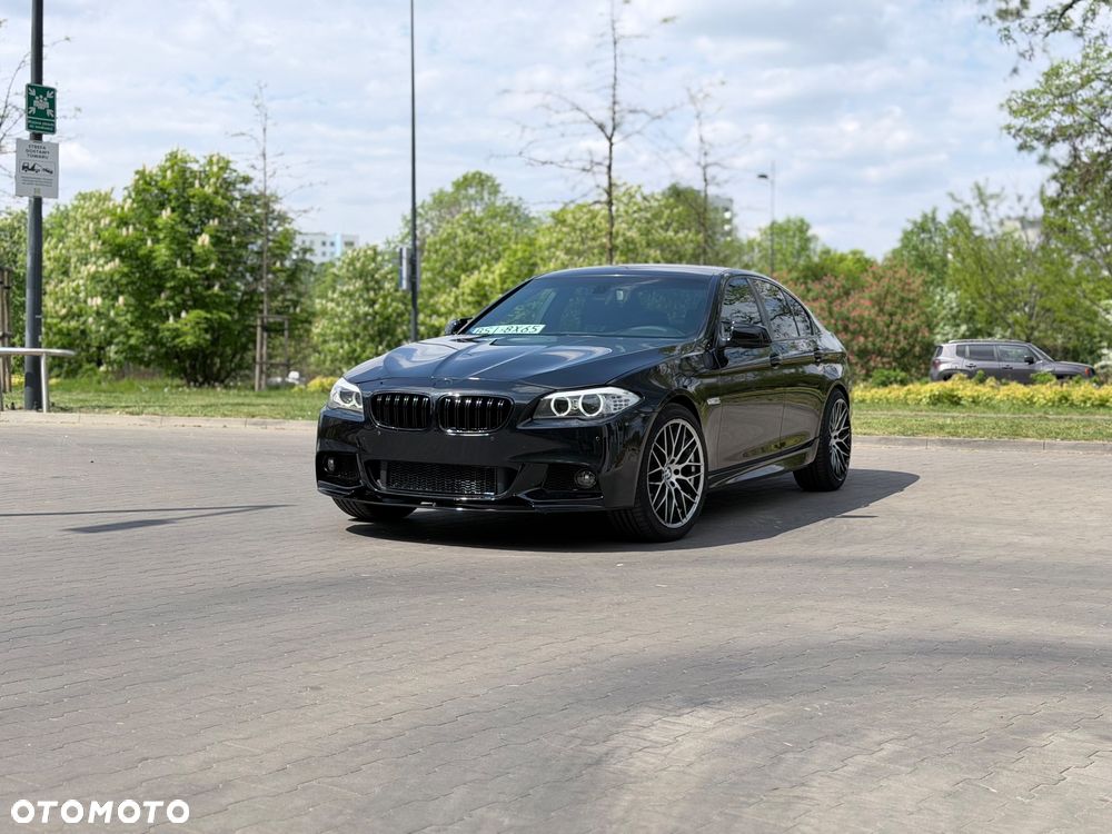 BMW Seria 5 525d - 5