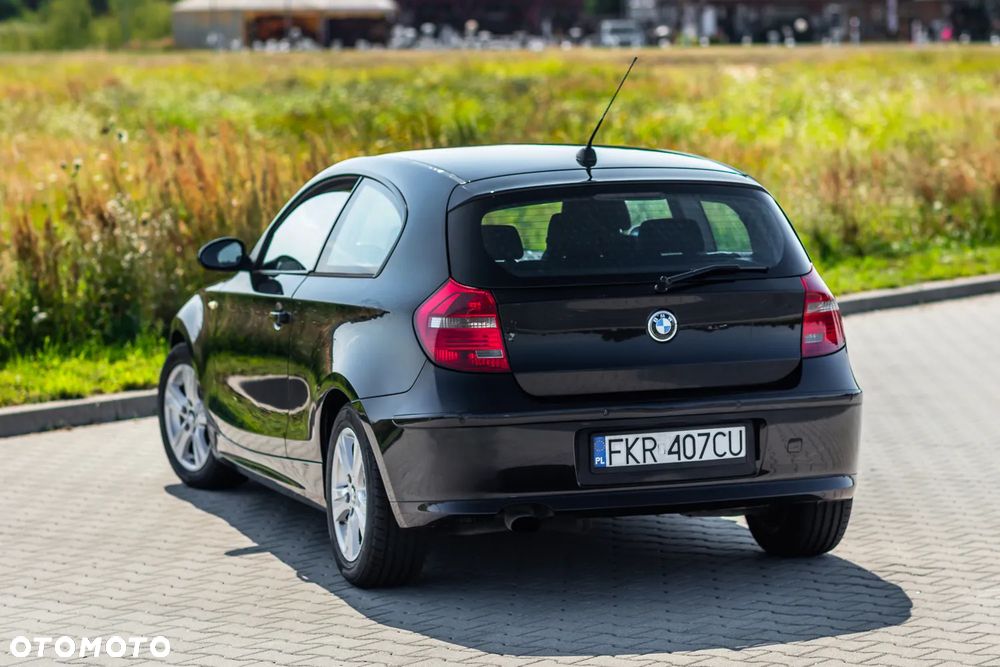 BMW Seria 1 118d - 13