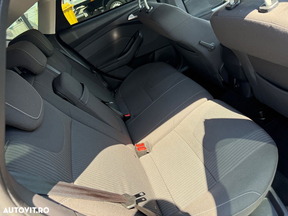 Ford Focus 1.0 EcoBoost Start Stop Sport - 8