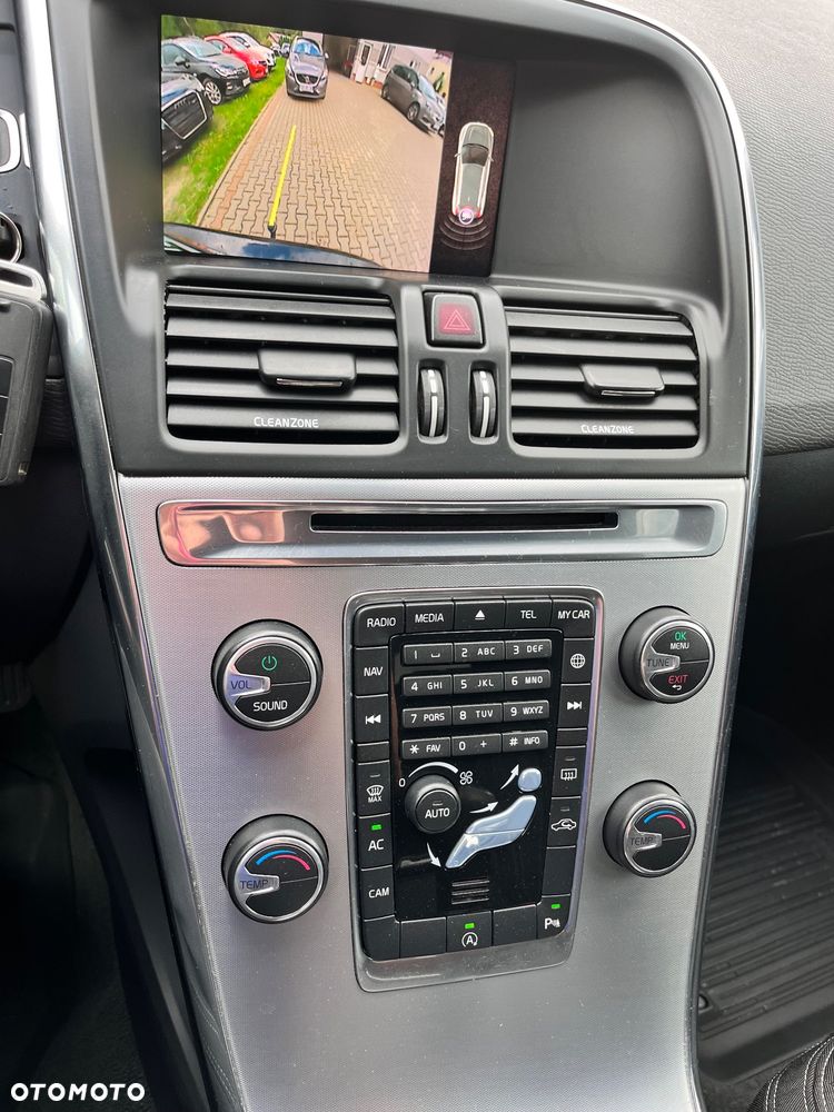 Volvo XC 60 D3 Inscription - 33