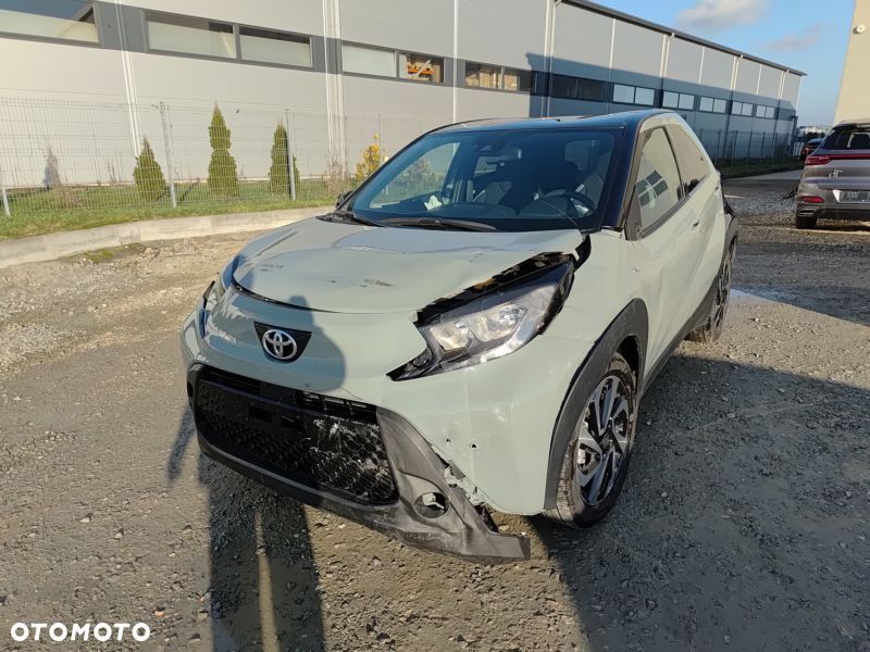 Toyota Aygo X 1.0 VVT-i Color Edition X-shift - 23