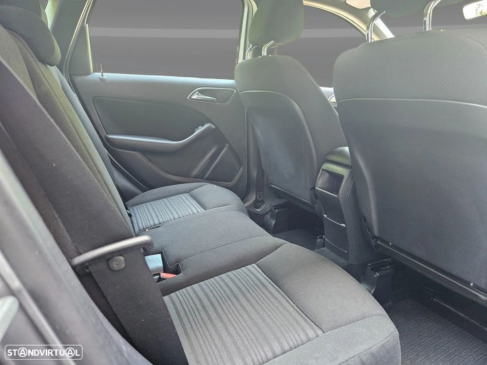 Mercedes-Benz B 180 CDI Style - 20