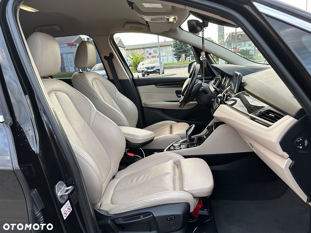 BMW Seria 2 218i Luxury Line - 26