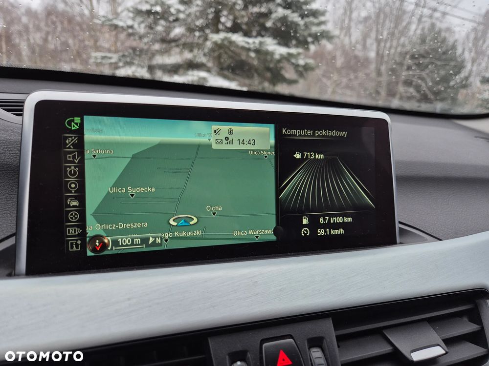 BMW X1 xDrive20d - 16