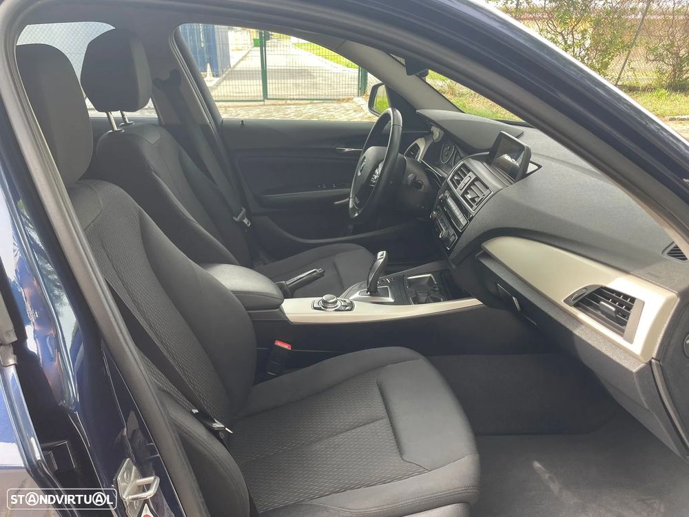 BMW 116 d Aut. Sport Line - 21