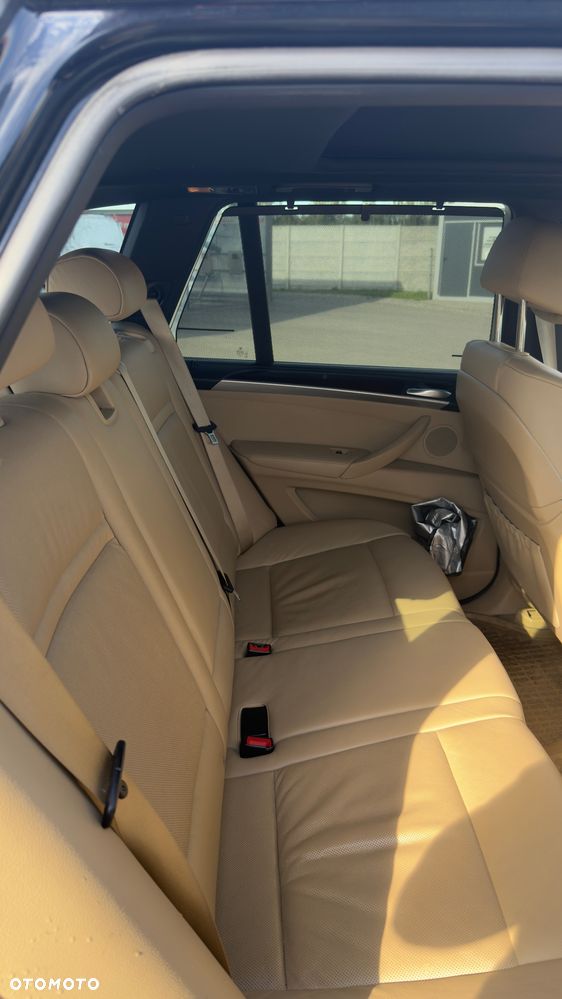 BMW X5 3.0sd xDrive - 23