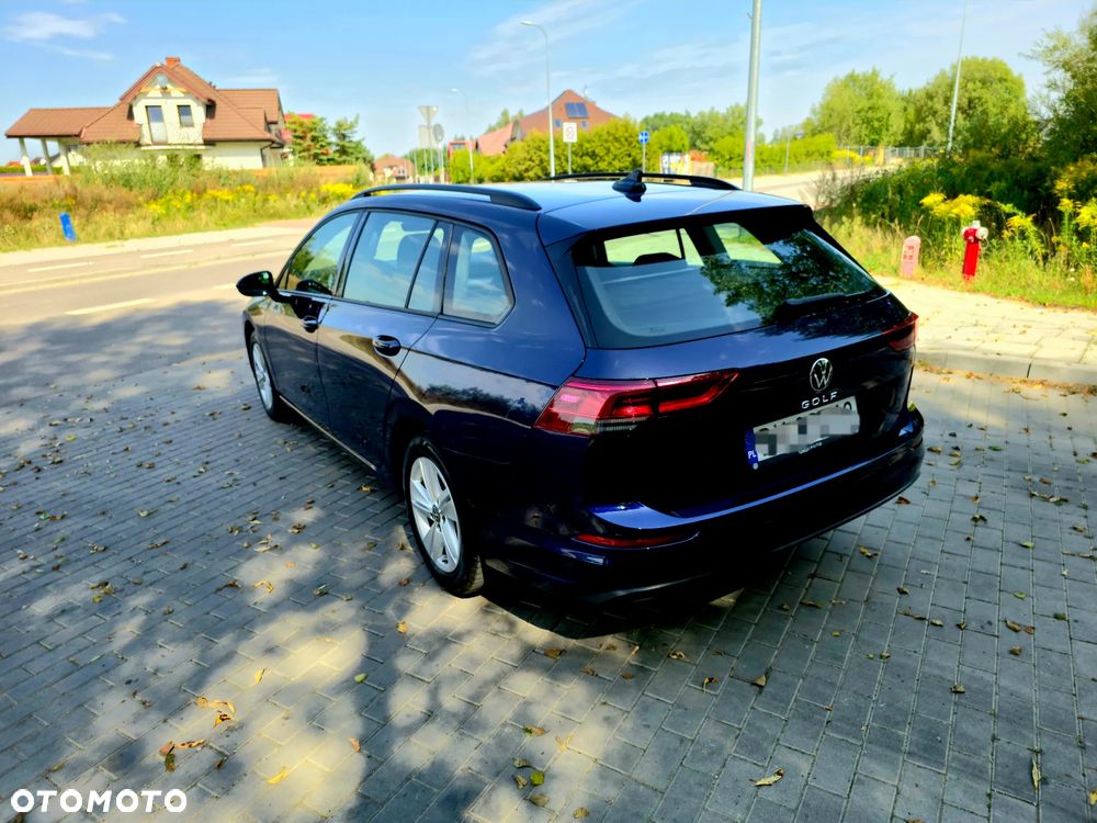 Volkswagen Golf - 22
