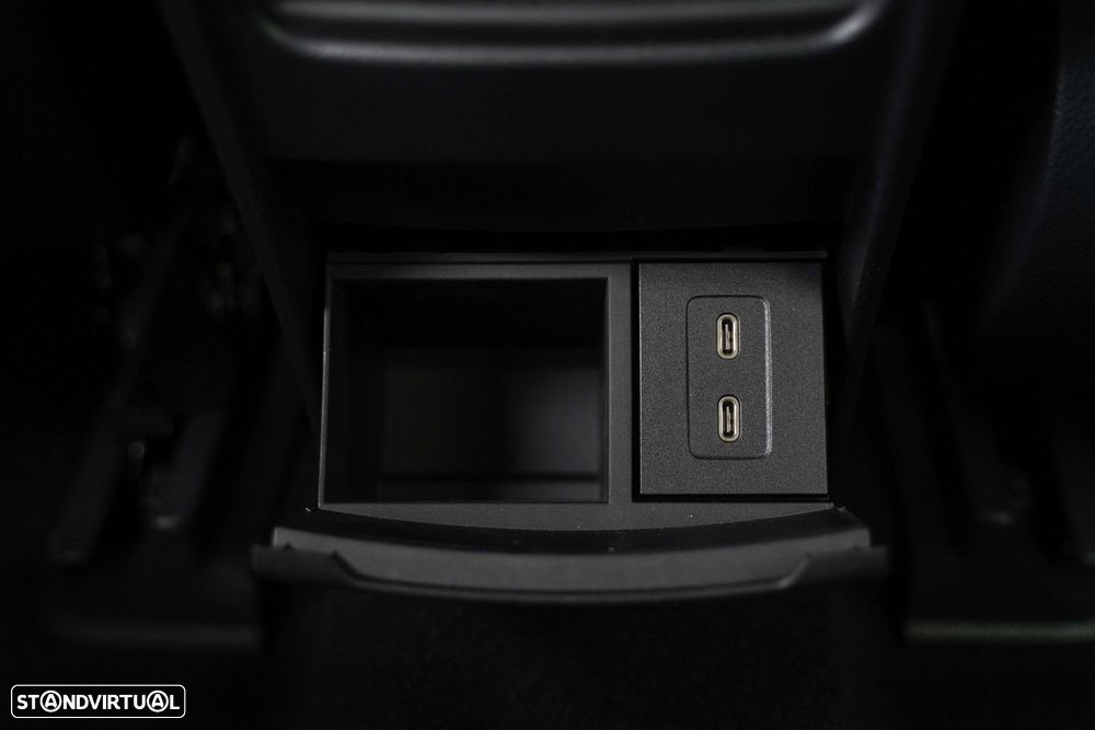 Mercedes-Benz EQA 250+ AMG Line - 17