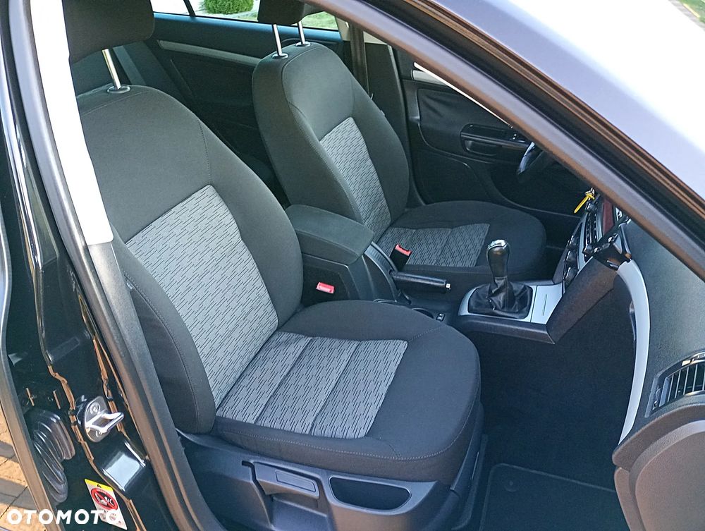 Skoda Octavia 2.0 TDI Ambiente - 30