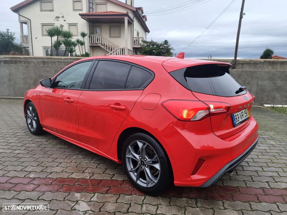 Ford Focus 1.0 EcoBoost ST-Line X - 4
