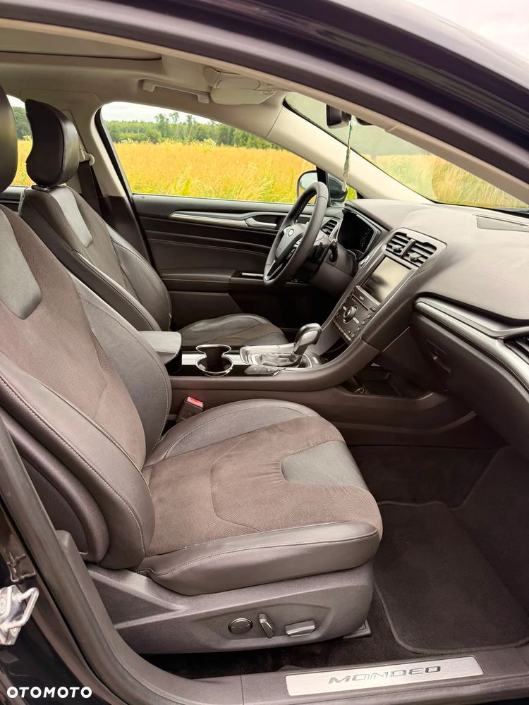 Ford Mondeo 2.0 TDCi STart-Stopp PowerShift-Aut Titanium - 12